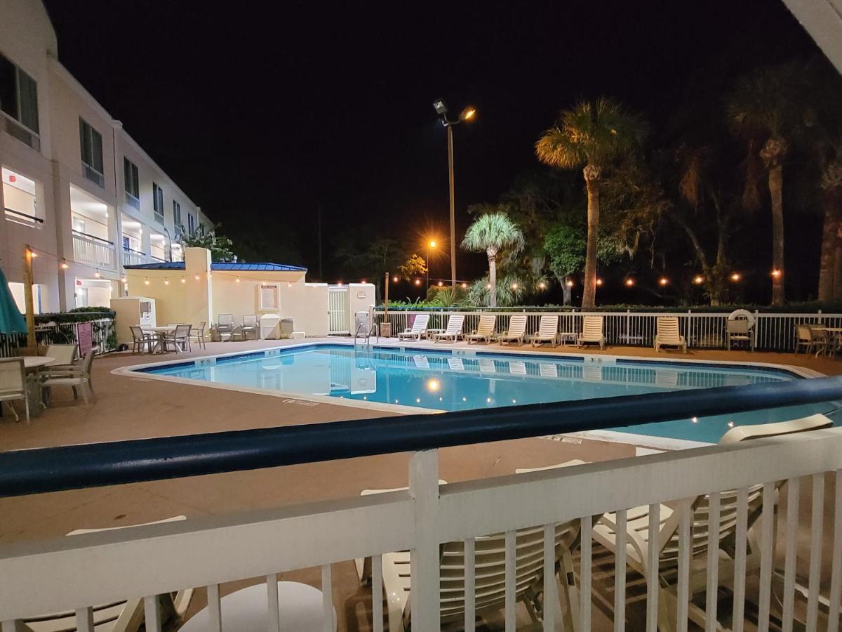Hotel Carolina A Days Inn By Wyndham Île de Hilton-Head Extérieur photo