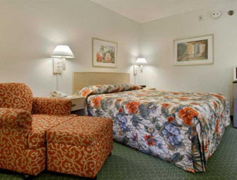 Hotel Carolina A Days Inn By Wyndham Île de Hilton-Head Extérieur photo