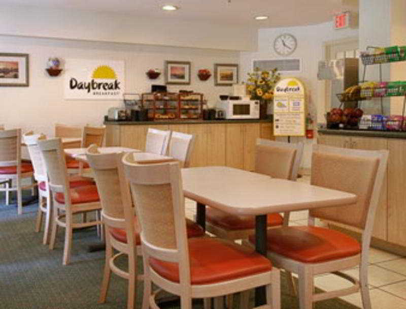 Hotel Carolina A Days Inn By Wyndham Île de Hilton-Head Restaurant photo