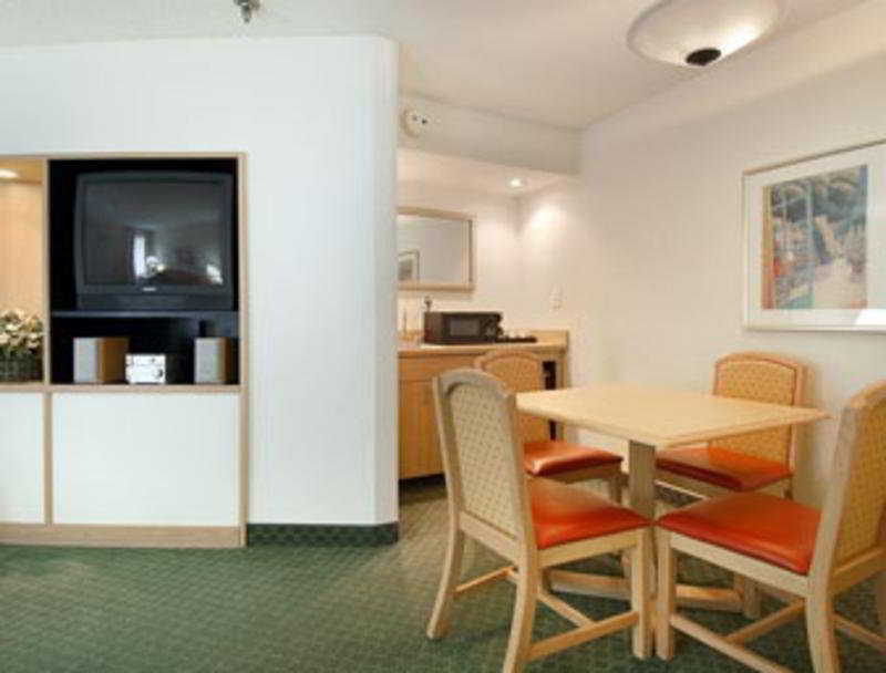 Hotel Carolina A Days Inn By Wyndham Île de Hilton-Head Chambre photo